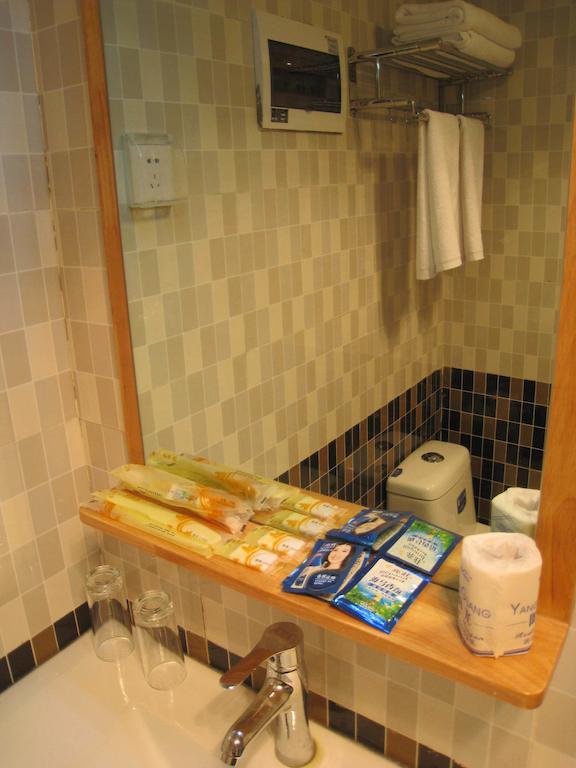 Chun Tian Hui Gu Holiday Hotel Kunming Chambre photo