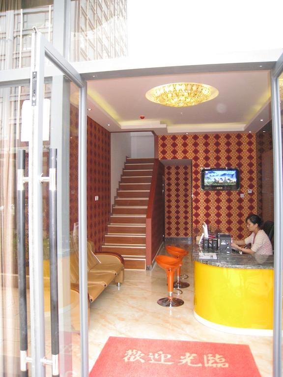 Chun Tian Hui Gu Holiday Hotel Kunming Extérieur photo
