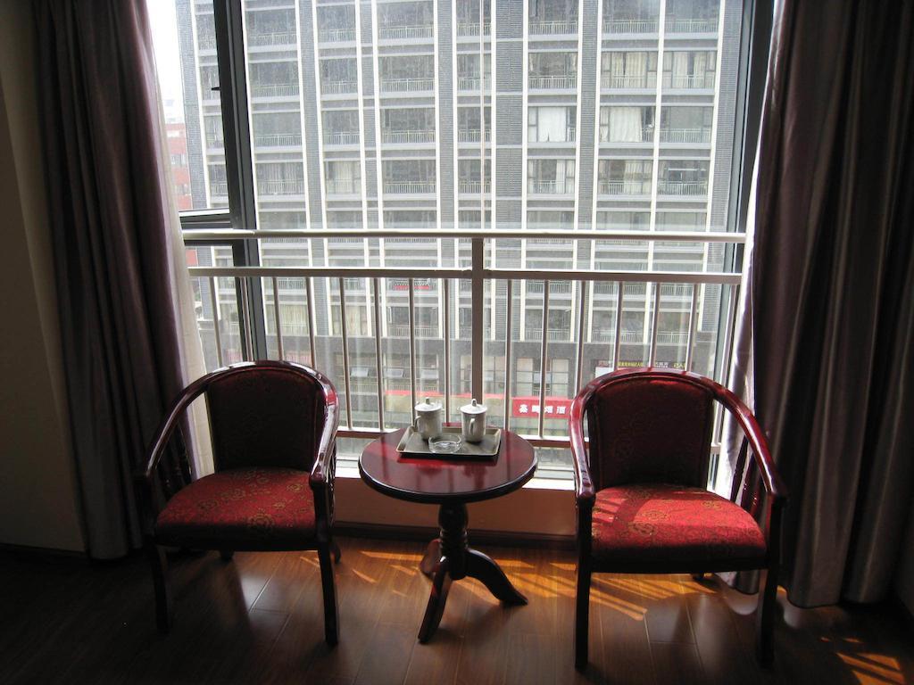 Chun Tian Hui Gu Holiday Hotel Kunming Extérieur photo